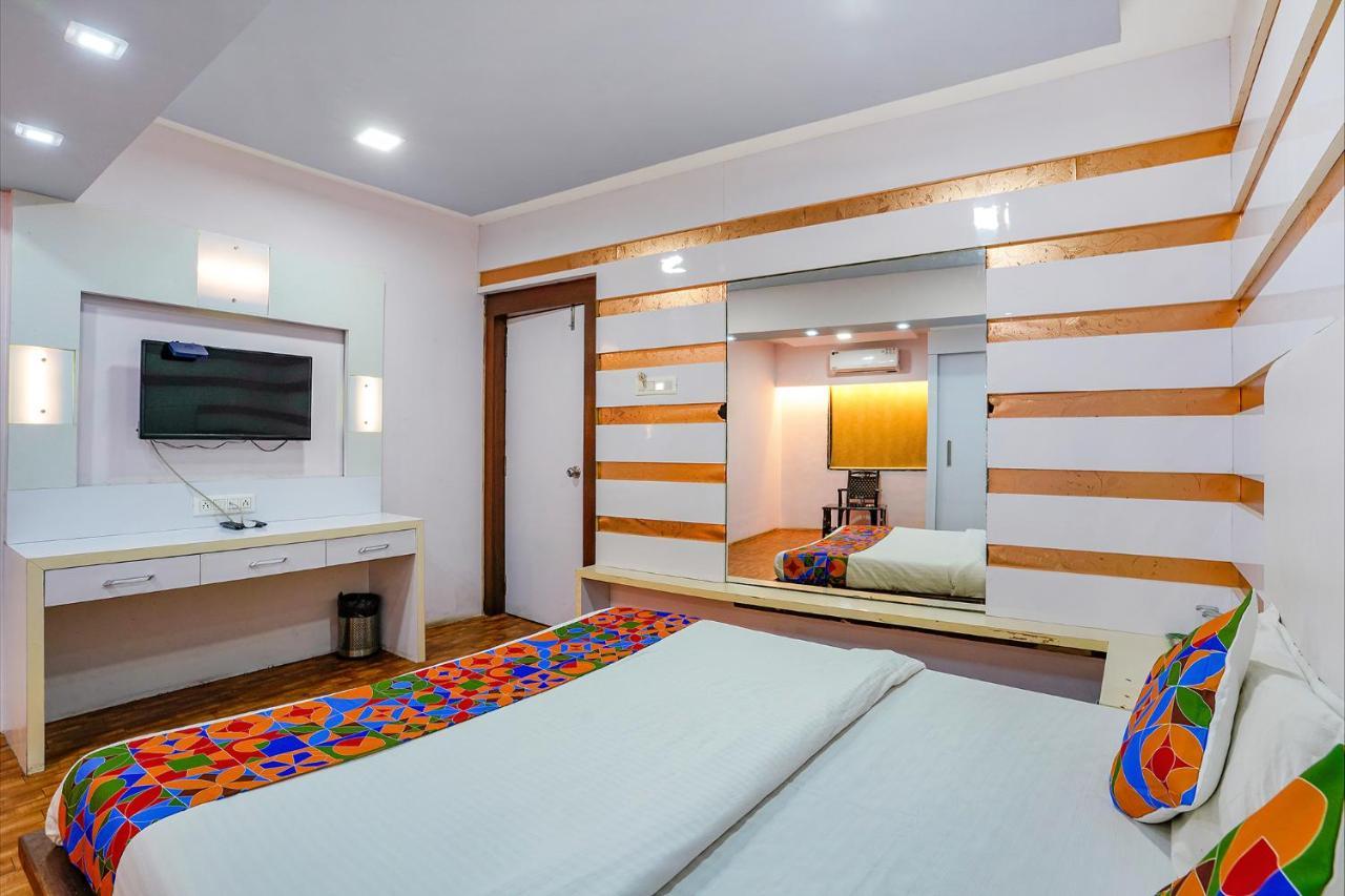 Hotel Fabexpress Vinyasa Residency Bhayandar Exterior foto
