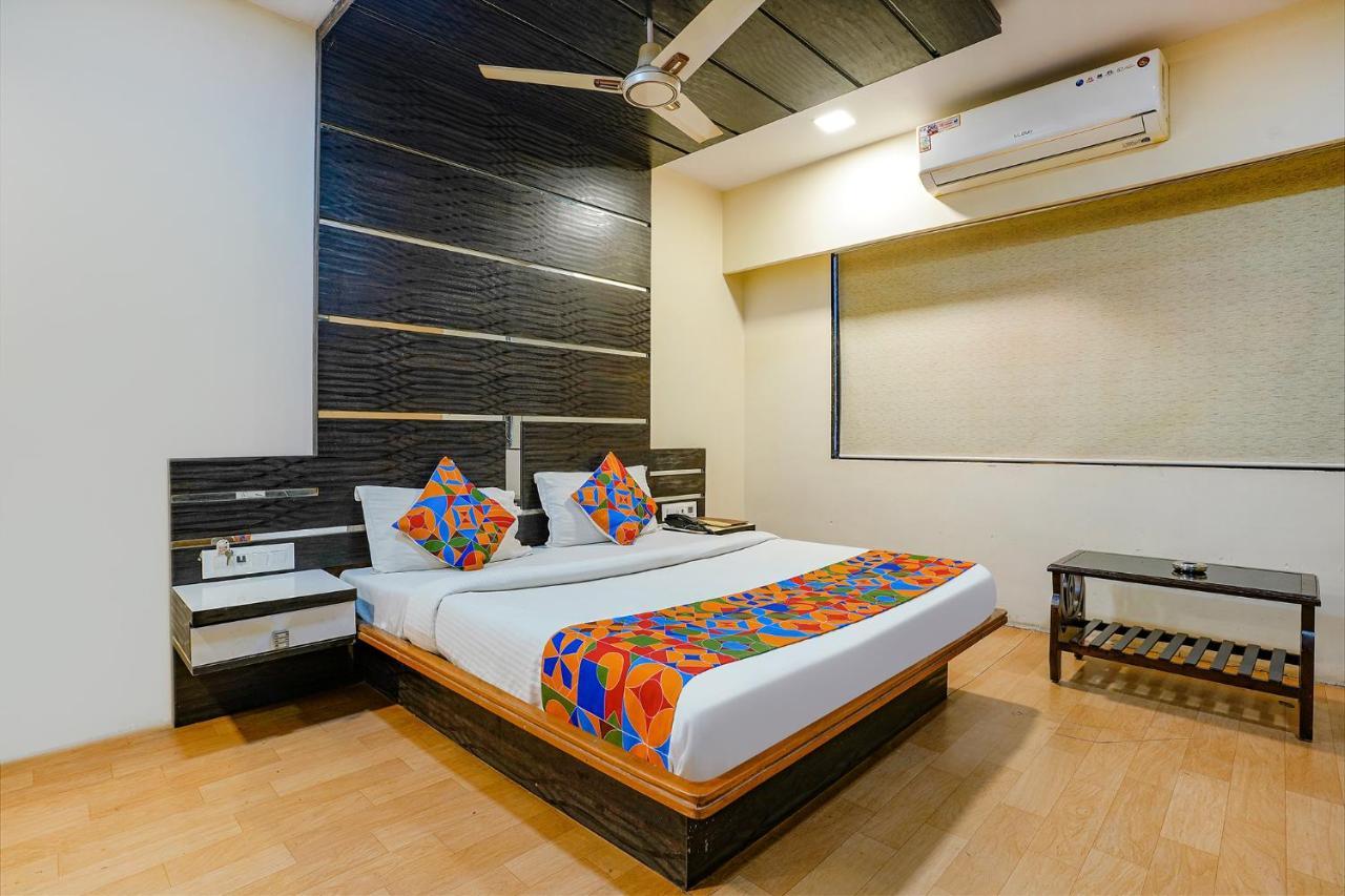 Hotel Fabexpress Vinyasa Residency Bhayandar Exterior foto